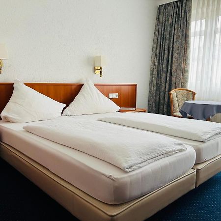 Hotel Weller Kahl Am Main ภายนอก รูปภาพ